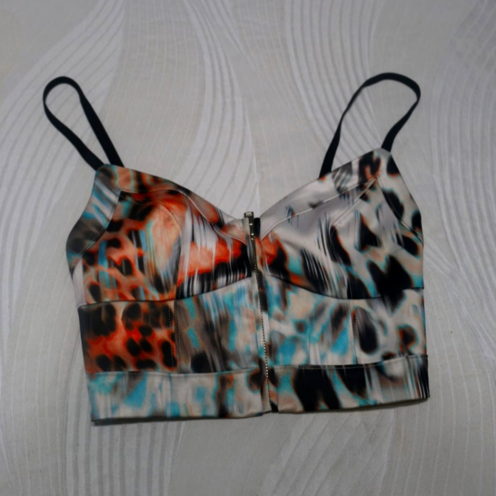 Bebe multicolor crop top, xs